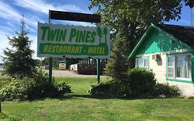 Twin Pines Resort